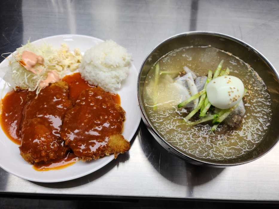 왕돈까스 왕냉면 까치산역점 매장 이미지